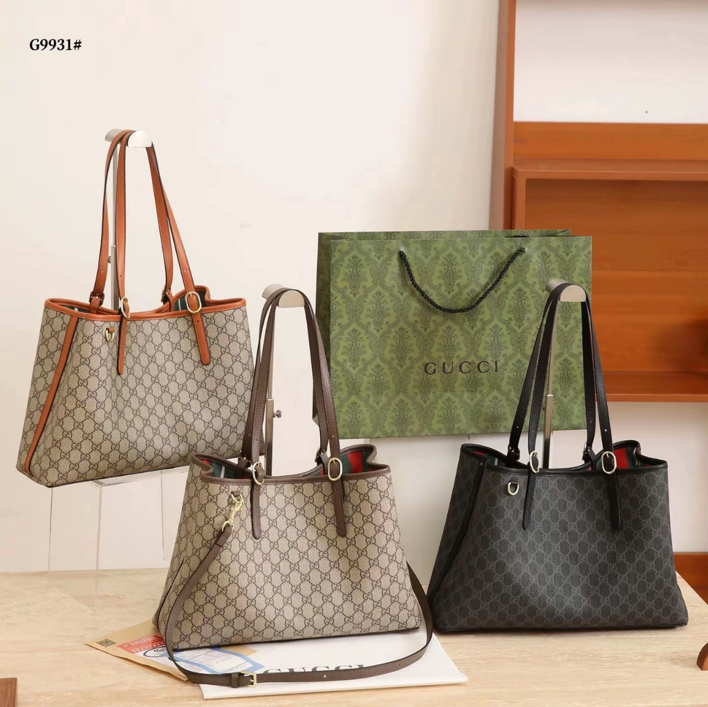 GG emblem small tote bag